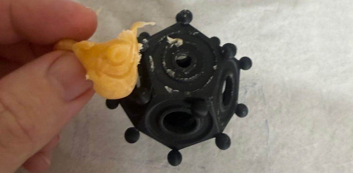 A Functional Reassessment of Roman Dodecahedra as Tools for Forming Standardised Wax Objects