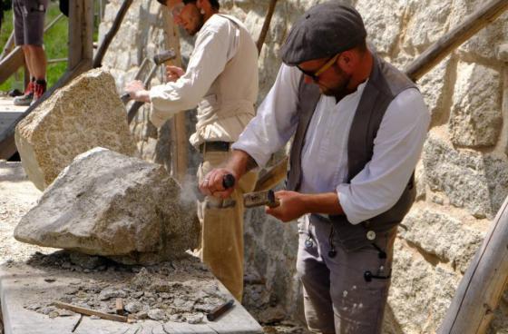 Rock Splitting - Beginners Course